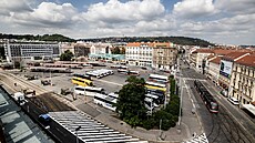 Na Kníecí je prostranství v Praze-Smíchov, na kterém se nachází terminál...