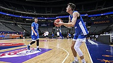 Vít Krejčí na prvním tréninku basketbalové reprezentace v pražské O2 areně, v...