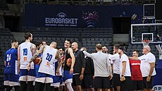 etí basketbalisté si poprvé vyzkoueli praskou O2 arenu, v ní odehrají...