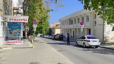 Policie v ulicích po nahlášeném útoku dronu na  budovu velení ruské Černomořské... | na serveru Lidovky.cz | aktuální zprávy