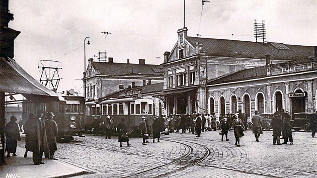 Historick zbry prvnch tramvaj v Bohumn.