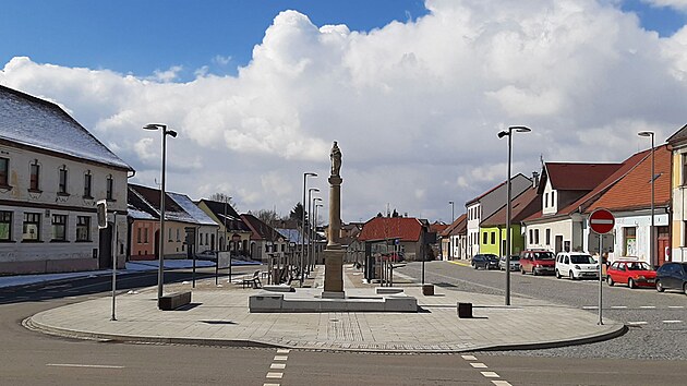 Město Černovice v kraji Vysočina na druhý pokus uskutečnilo důkladnou proměnu centrálního Mariánského náměstí.