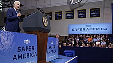 Americký prezident Joe Biden pi projevu na Wilkesov univerzit v Pensylvánii...