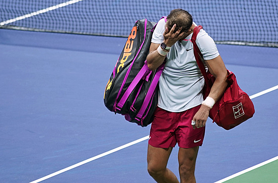 Zklamaný Rafael Nadal po osmifinále na US Open.