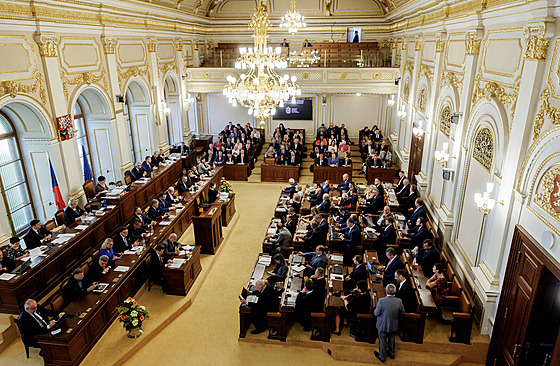 Poslanecká sn�movna