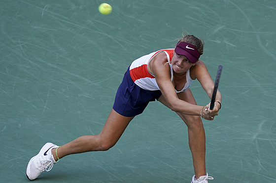 Linda Fruhvirtová bhem druhého kola US Open.