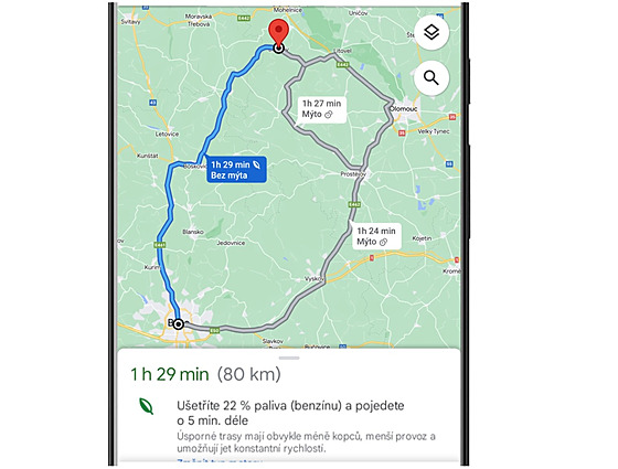Informace o předpokládané úspoře paliva u nové funkce map od Googlu.