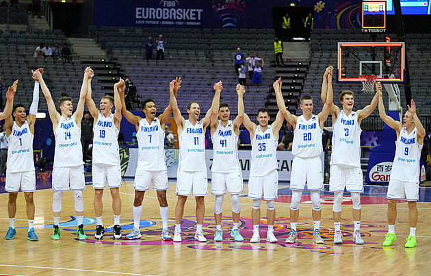 Finští basketbalisté porazili Nizozemce, Řekům se zranil Adetokunbo
