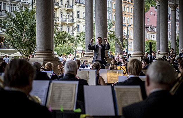 GLOSA: Jak Antonín Dvořák „zapomněl“ v Karlových Varech vlastní hudbu