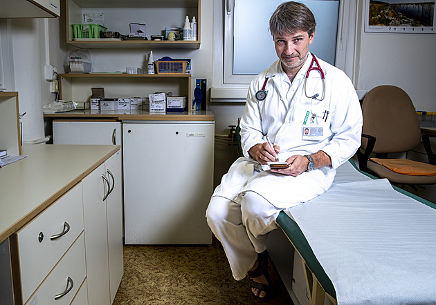 Lékař: Covidoví pacienti s nemocnými ledvinami měli poloviční šanci přežít