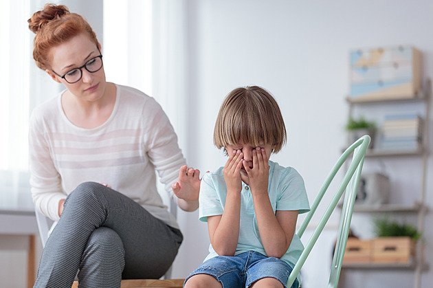 Mami, bolí mě bříško! Školní fobie existuje. Kdy už je třeba zajít k lékaři