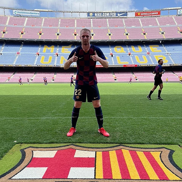 Rozhodl zákaz ze Španělska. Český fanklub Barcelony bude v Edenu bez chorea