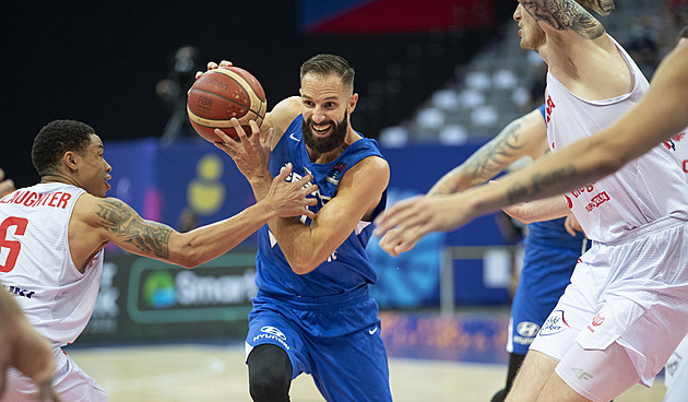 VÝSLEDKY: Češi vypadli na EuroBasketu v osmifinále, titul patří Španělsku