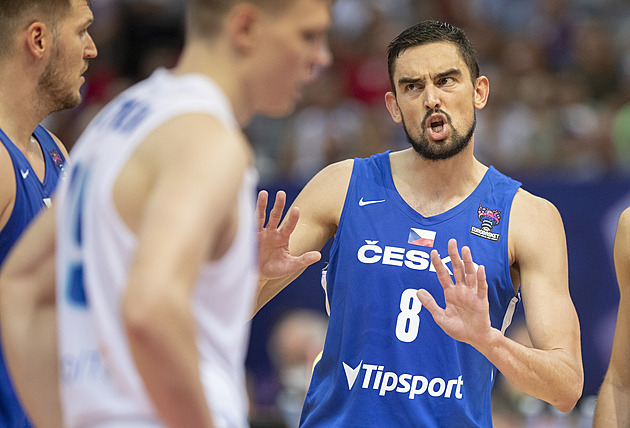 Satoranského sezona doma. Tuhle atrakci Praha ztratila, nemá halu pro miliardáře