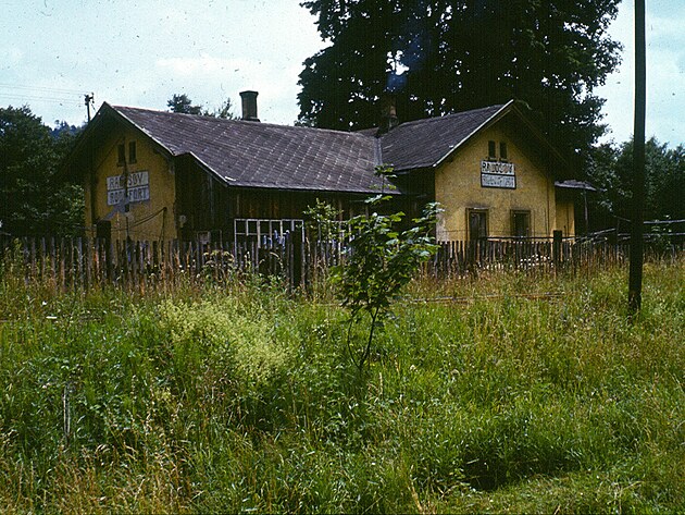 Stanin budova v Radoov v roce 1967