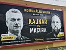 Pvodn podoba kritizovanho billboardu s ostravskmi primtory Petrem Kajnarem...