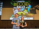 Hustopeskou Agrotec Eco Rally vyhrli manel Petra a Martin Vomkovi.