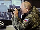 Ruský prezident Vladimir Putin dorazil na stelnici Sergejevskij na Dálném...