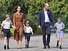 Princ George, vévodkyn Kate, princ Louis, princ William a princezna Charlotte...