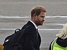 Princ Harry pi odletu ze Skotska (Aberdeen, 9. záí 2022)