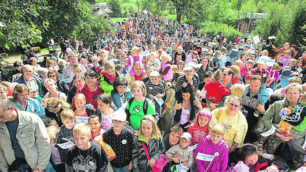 N�které reproduk�ní kliniky po�ádají pravidelná setkání svých �d�tí ze...