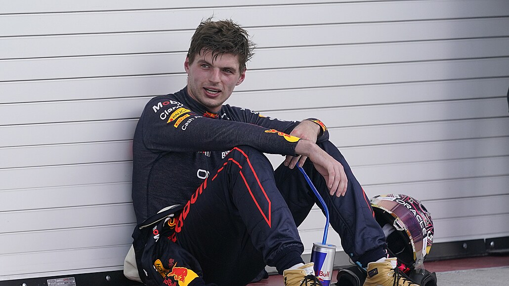 Max Verstappen z Red Bullu odpoívá po triumfu ve Velké cen Miami F1.