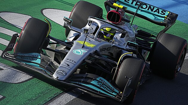 Lewis Hamilton bhem kvalifikace Velk ceny Nizozemska.