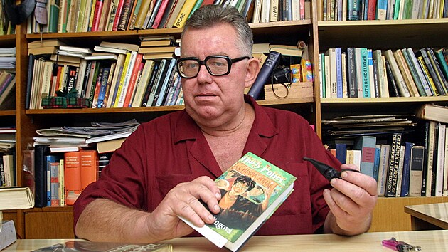 Ve věku 82 let zemřel v pátek 2. září 2022  překladatel z angličtiny, španělštiny a portugalštiny Vladimír Medek.