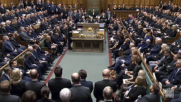 Souasn britsk premirka Liz Trussov vzpomn v doln komoe parlamentu na zesnulou krlovnu Albtu II. (9. z 2022)