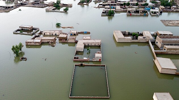 Pkistn zalily povodn bezprecedentnch rozmr. (1. z 2022)