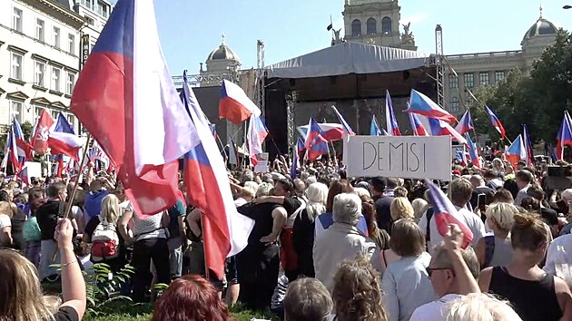 Demonstrace na Václavském námstí v Praze