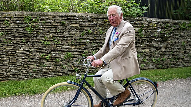 Britsk krl Karel III. (jet coby princ Charles) na panstv Highgrove (10. ervna 2021)