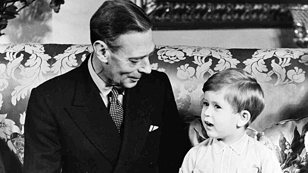 Král Jiří VI. a princ Charles (Londýn, 14. listopadu 1951)