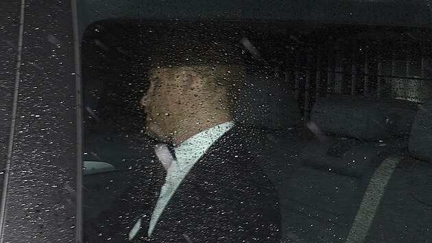 Princ Harry p�i p��jezdu na z�mek Balmoral po smrti kr�lovny Al�b�ty II. (8. z��� 2022)