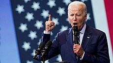 Americký prezident Joe Biden ení v Pensylvánii (30. srpna 2022)