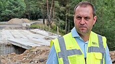 Peruená rekonstrukce most na silnici I/20 u obce Kfely. Luká Hnízdil,...