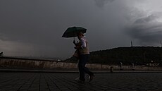 Bouřka a prudký déšť zasáhly Prahu. (9. září 2022) | na serveru Lidovky.cz | aktuální zprávy