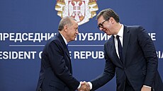 Turecký prezident Recep Tayyip Erdogan se svým srbským protjkem Aleksandarem...