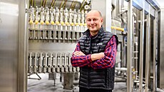 O pivu mluví Adam Bro� se zalíbením. Vrchní sládek Bud�jovického Budvaru jej...