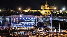 Koncert eské filharmonie na Vltav nebyl jedinou doprovodnou kulturní akcí...