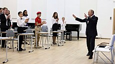 Ruský prezident Vladimir Putin v Kaliningradu zahájil školní rok, žáky poučoval... | na serveru Lidovky.cz | aktuální zprávy