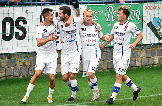 Radost hrá�� Lí�n�.