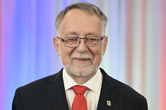 Poslanec SPD Jaroslav Bata bude kandidovat na prezidenta republiky.