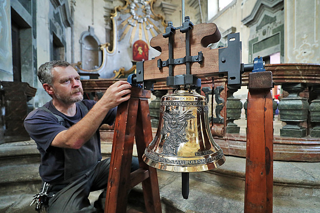 Za války je zabrala armáda, teď poutní kostel znovu rozezní čtyři zvony