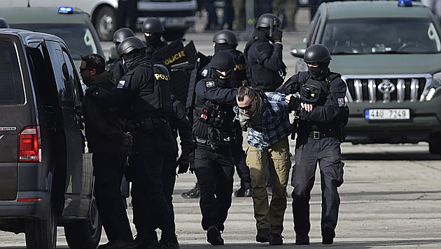 Doprava, ukázky, drony i ztracené děti. Policie bude mít na Dnech NATO napilno