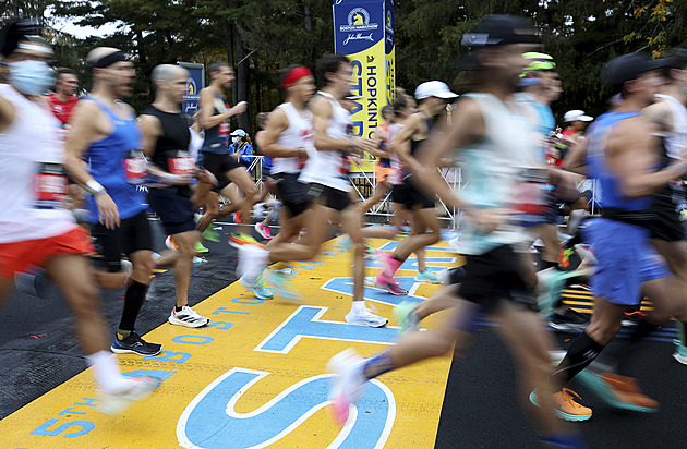 Slovutný maraton v Bostonu zavádí novou kategorii. Pro nebinární běžce