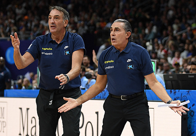 Češi drží Barcelonu. Satoranský a Veselý jsou štítem a páteří, říká věhlasný kouč