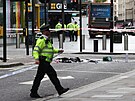Dva policisté utrpli zranní na Leicester Square v Londýn, kdy na n...