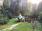 Zchrana tce zrannho horolezce v Prachovskch skalch. (14. 9. 2022)