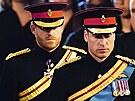 Princ Harry a princ William na smutení vigilii za zesnulou královnu Albtu...